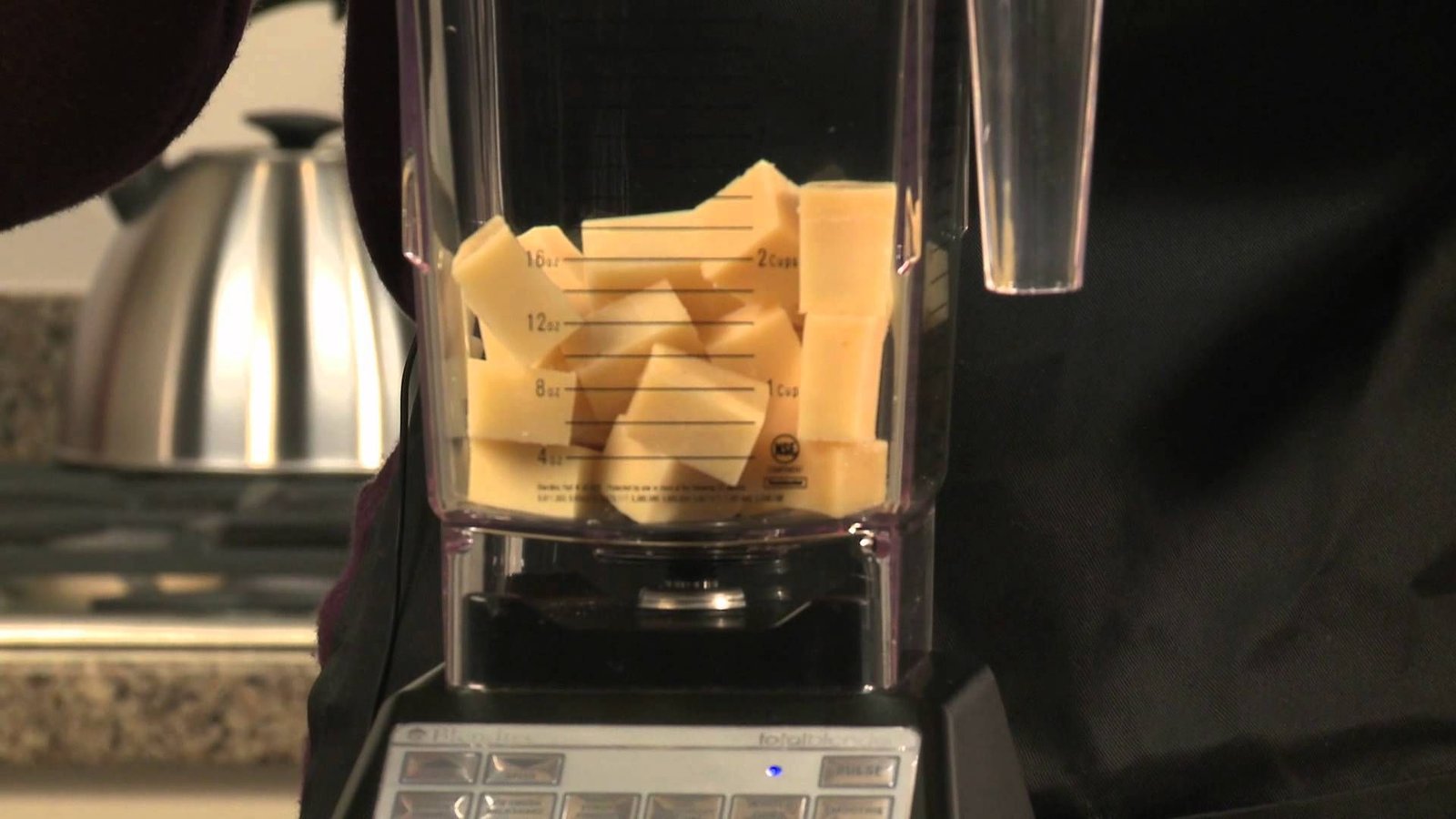 how-to-grate-cheese-in-a-ninja-blender
