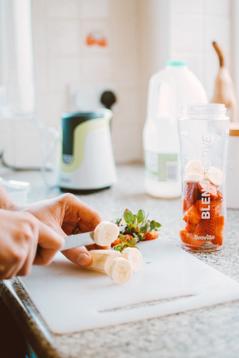 how-to-blend-without-a-blender-easy-kitchen-soloutions