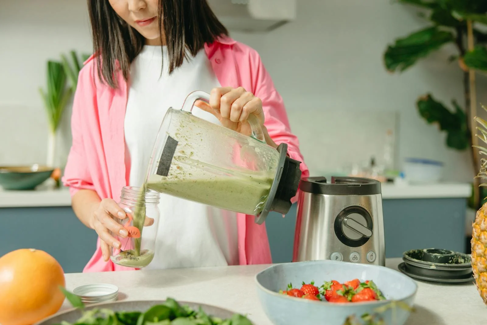kitchen-blender-warranties-guide-with-contact-info