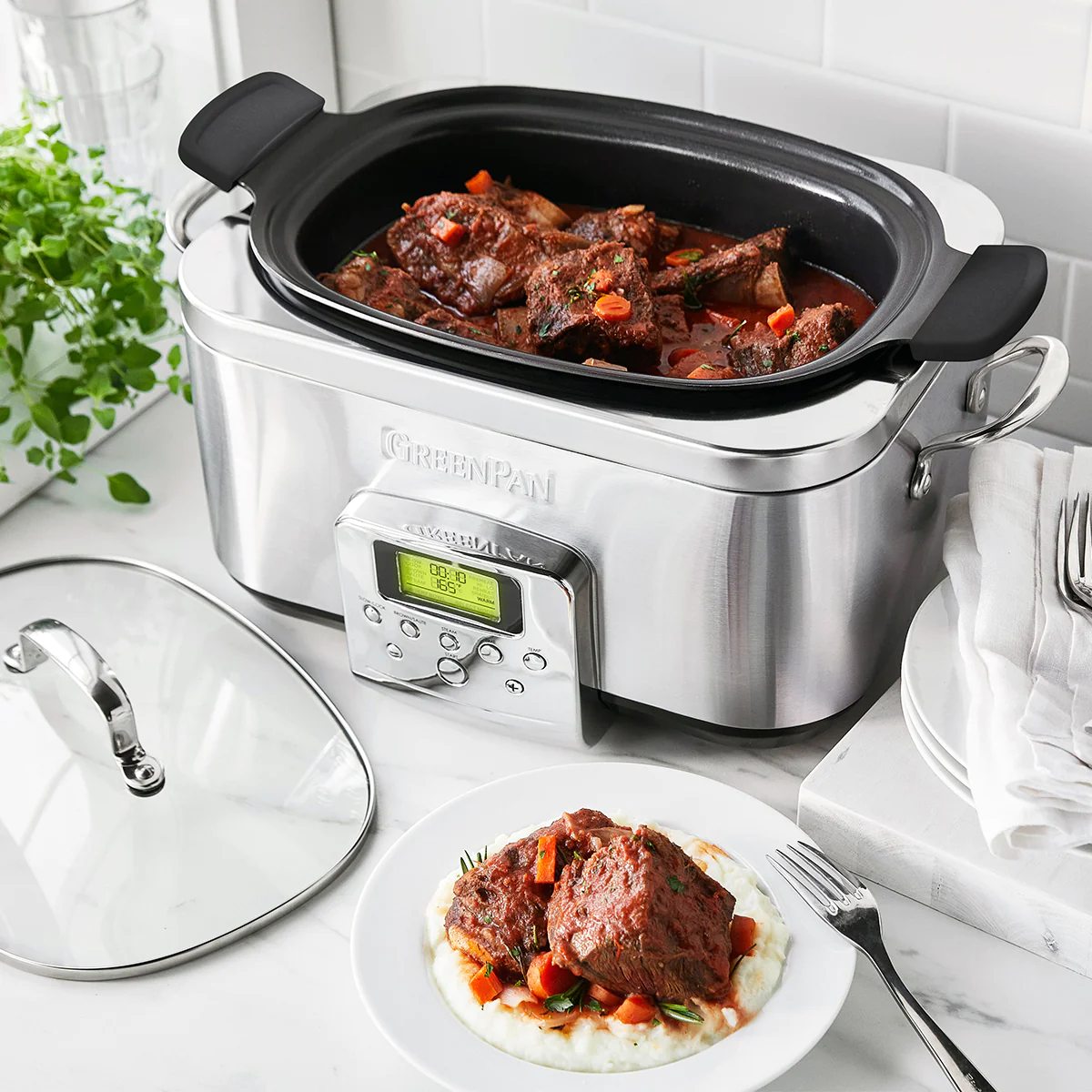 what-to-do-if-you-left-your-slow-cooker-on-warm-must-read