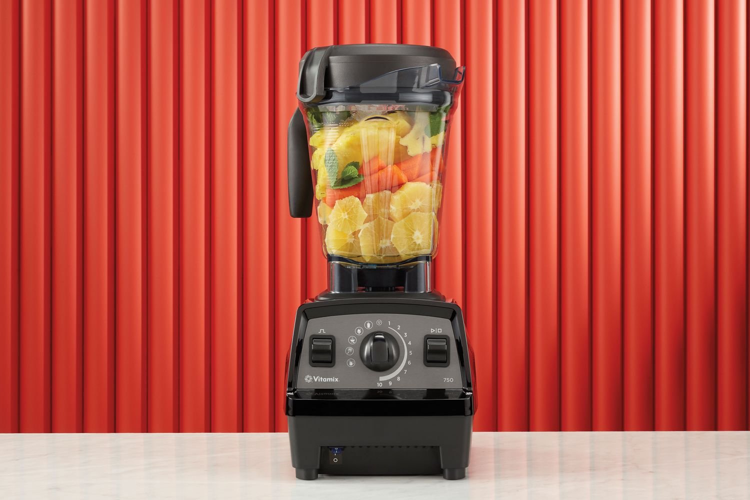 using-the-vitamix-750-blender-a-step-by-step-guide