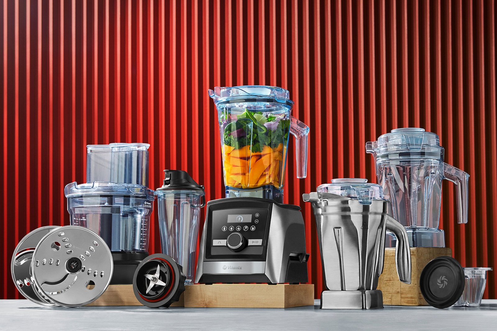 blendtec-vs-nutribullet-comparing-two-blender-brands