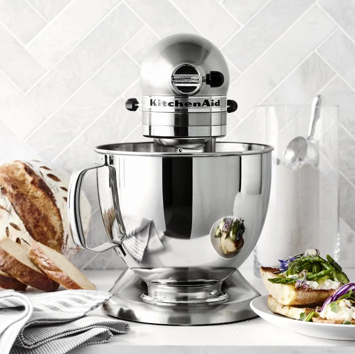 quickly-and-safely-remove-kitchenaid-attachments