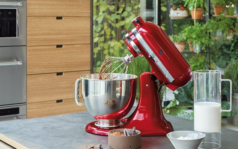 how-to-lift-a-kitchenaid-mixer-head