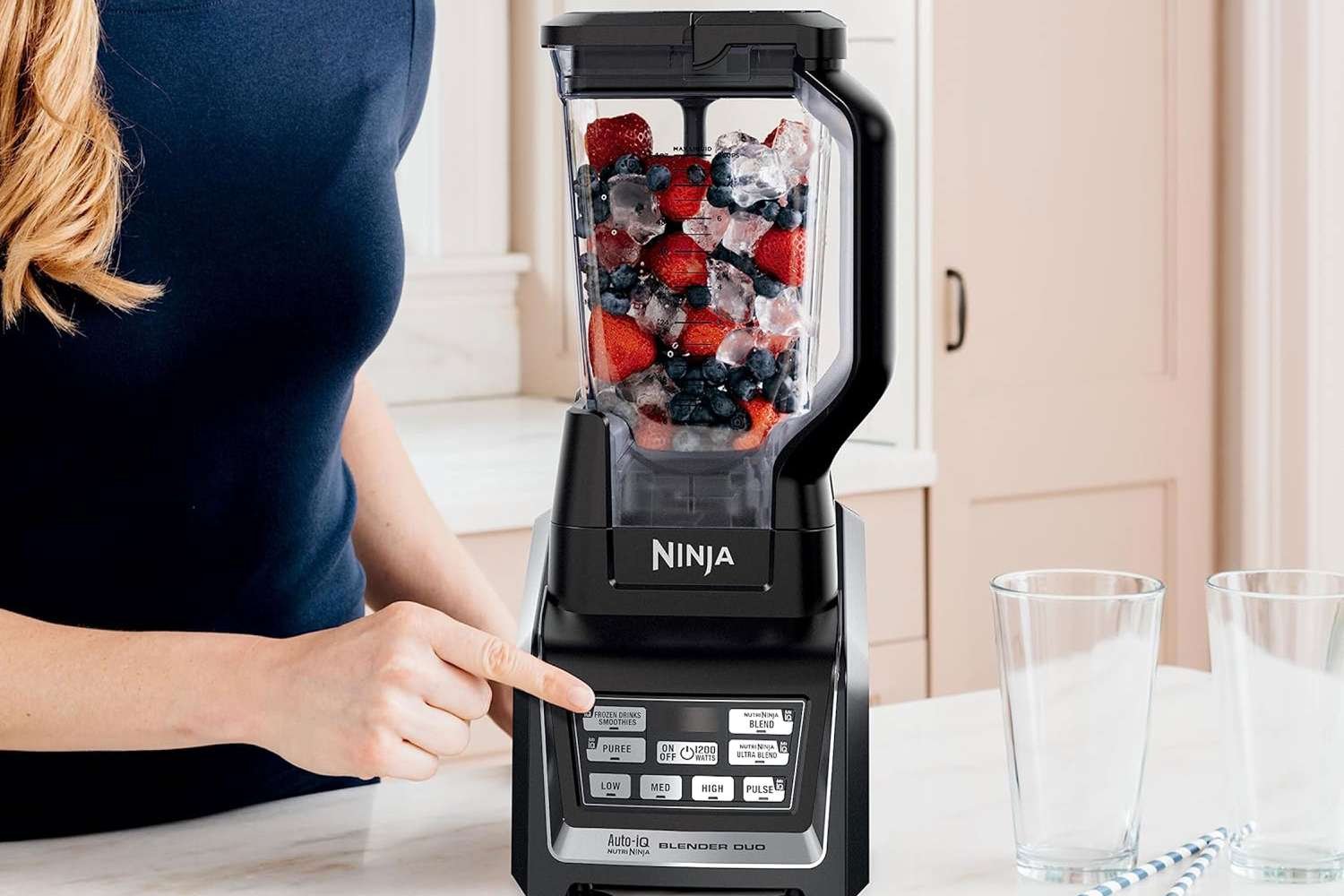 can-a-ninja-blender-crush-ice-ditch-the-ice-crusher