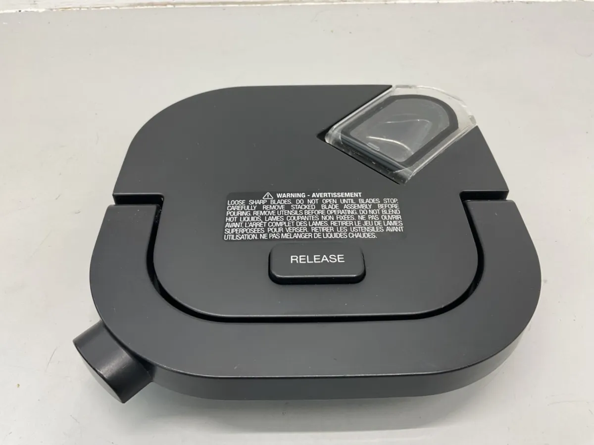 stuck-heres-how-to-close-ninja-blender-lid-easily