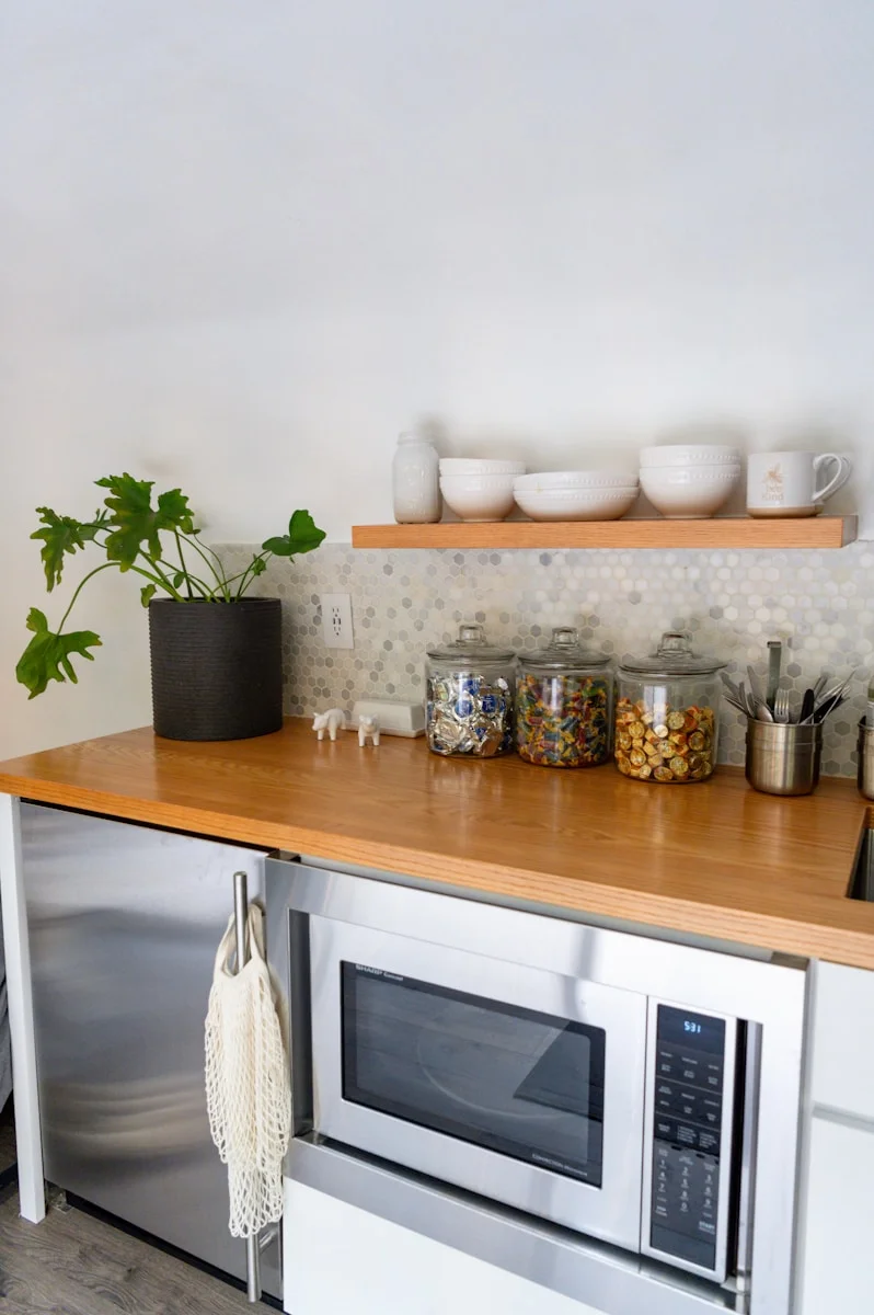 the-best-time-to-find-microwaves-on-sale-money-saver