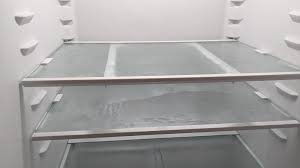 adjust-your-frigidaire-freezer-shelf-in-three-easy-steps