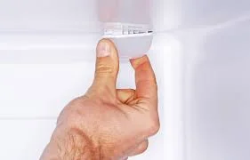 replace-your-ge-freezer-light-bulb