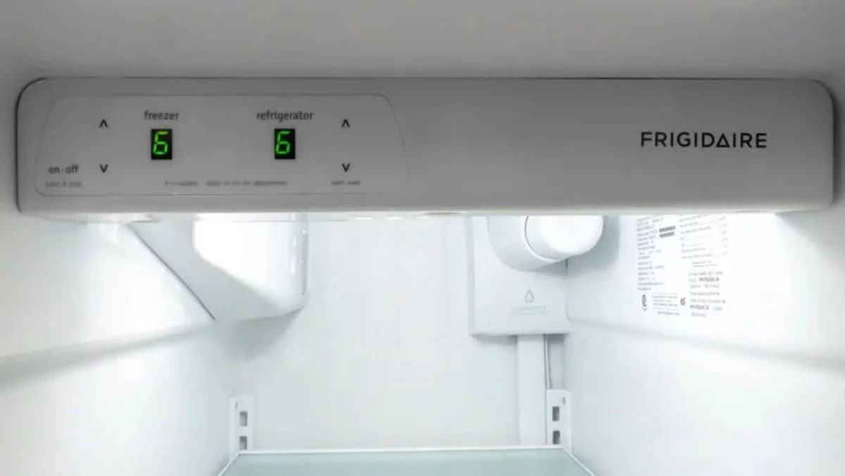 best-times-to-turn-off-your-frigidaire-professional-freezer