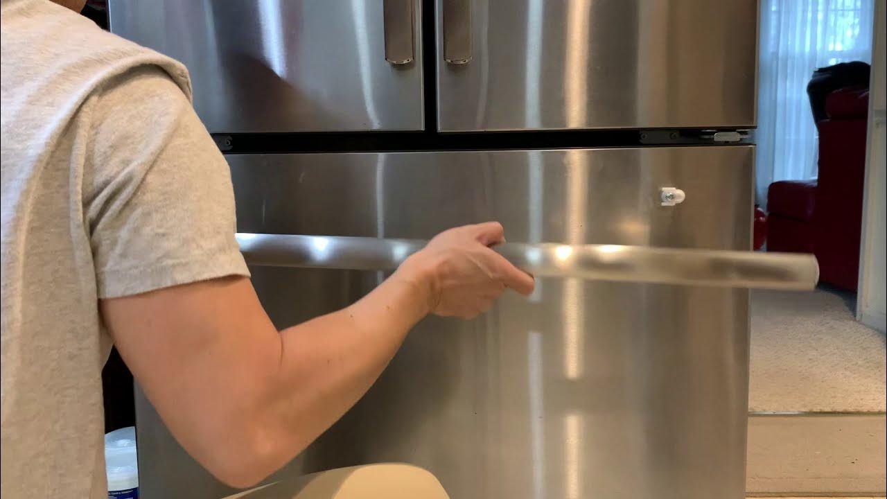 loose-ge-freezer-door-handle