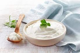 can-you-microwave-sour-cream
