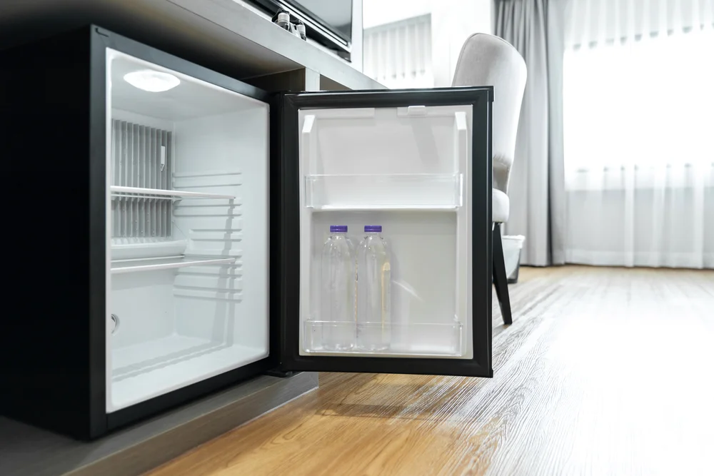 how-many-watts-does-it-take-to-run-a-mini-fridge